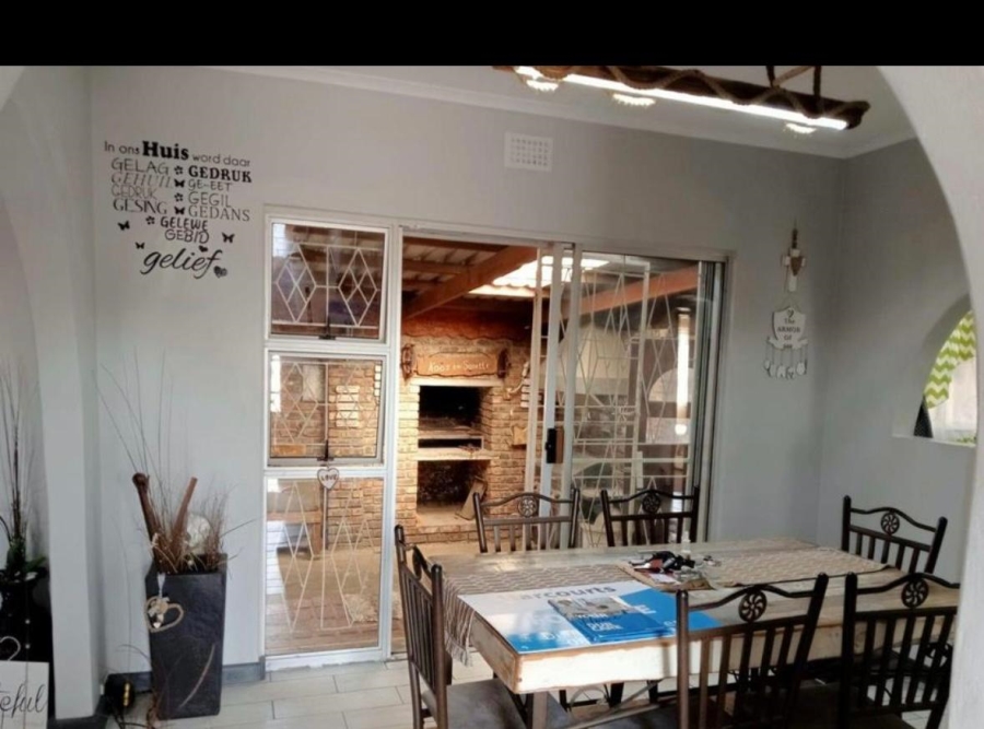 3 Bedroom Property for Sale in Bothasrus Eastern Cape